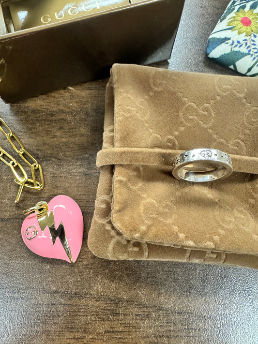 Hello Kitty / Gucci Donation